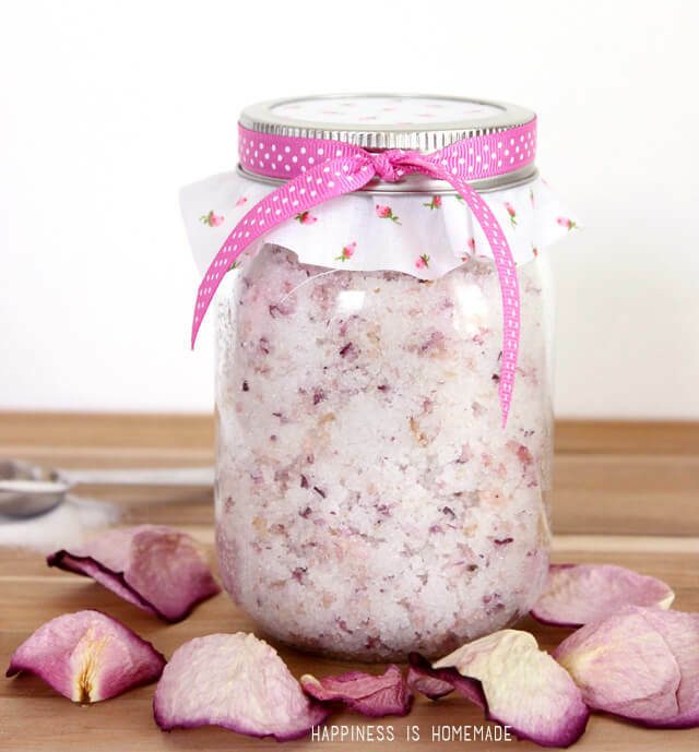 diy sugar scrub with crushed rose petals