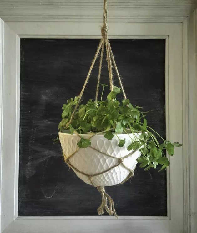 macrame hanging planters