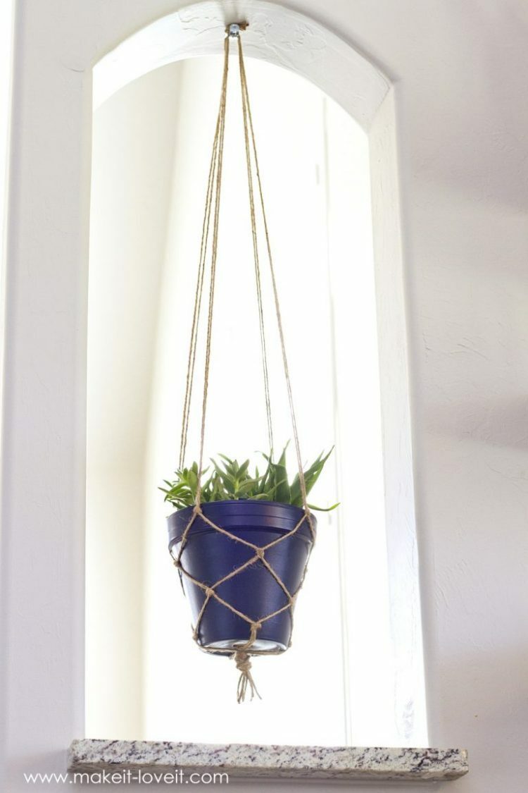 macrame plant hangers