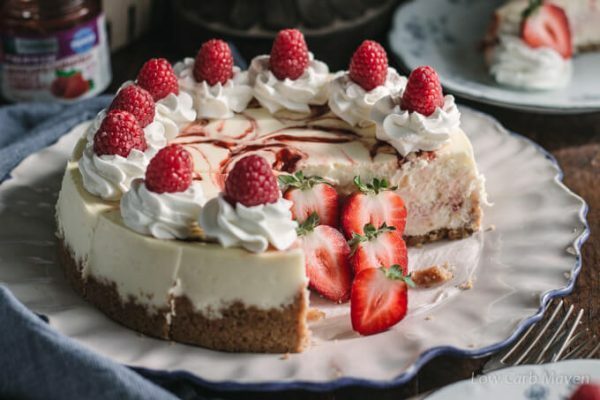 Easy Keto cheesecake recipes that taste delicious. All recipes are low carb, and sugar free. Checkout these Keto cheesecake recipes and add them to your Keto diet plan!
